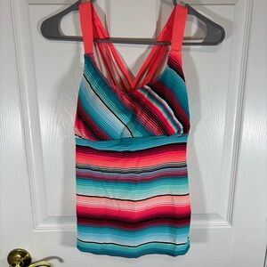 ZeroXposur Women’s Swim Top Tankini Size L Built In Bra Coverage Stripe Design